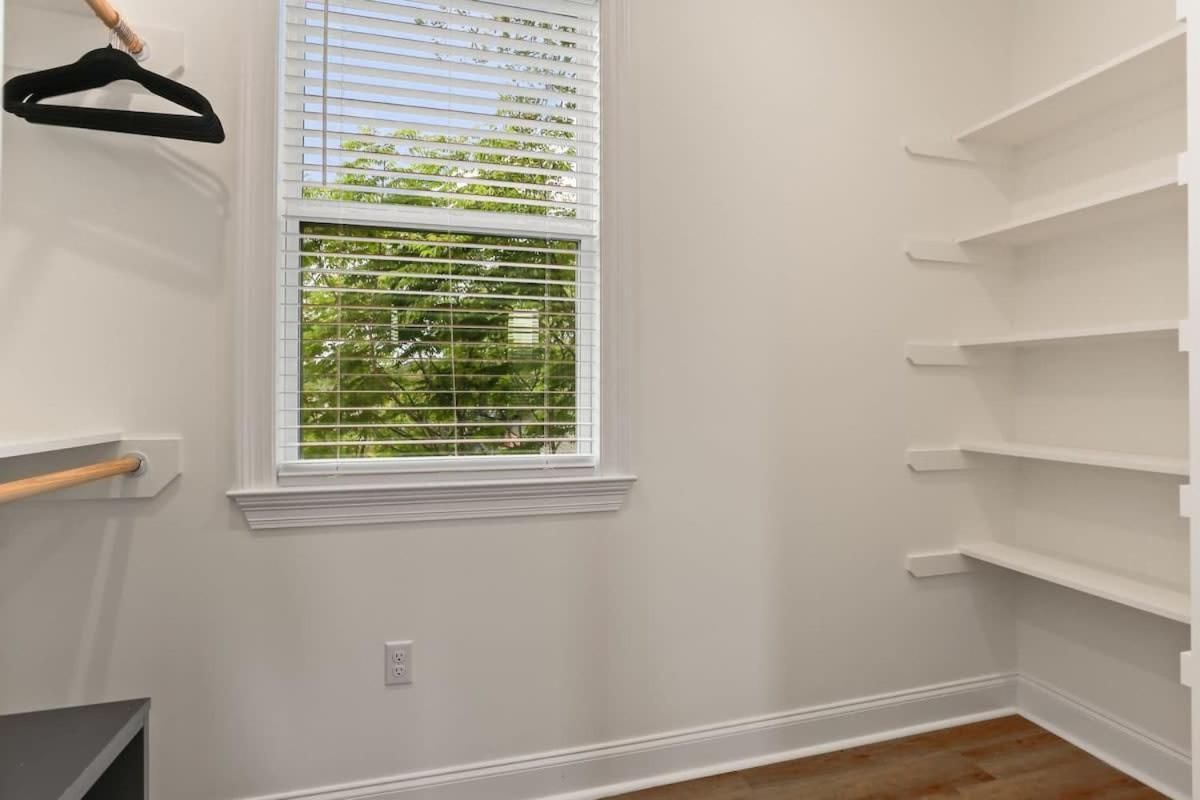 Holiday home Luxury New 3bd With Parking And Private Yard New Orleans