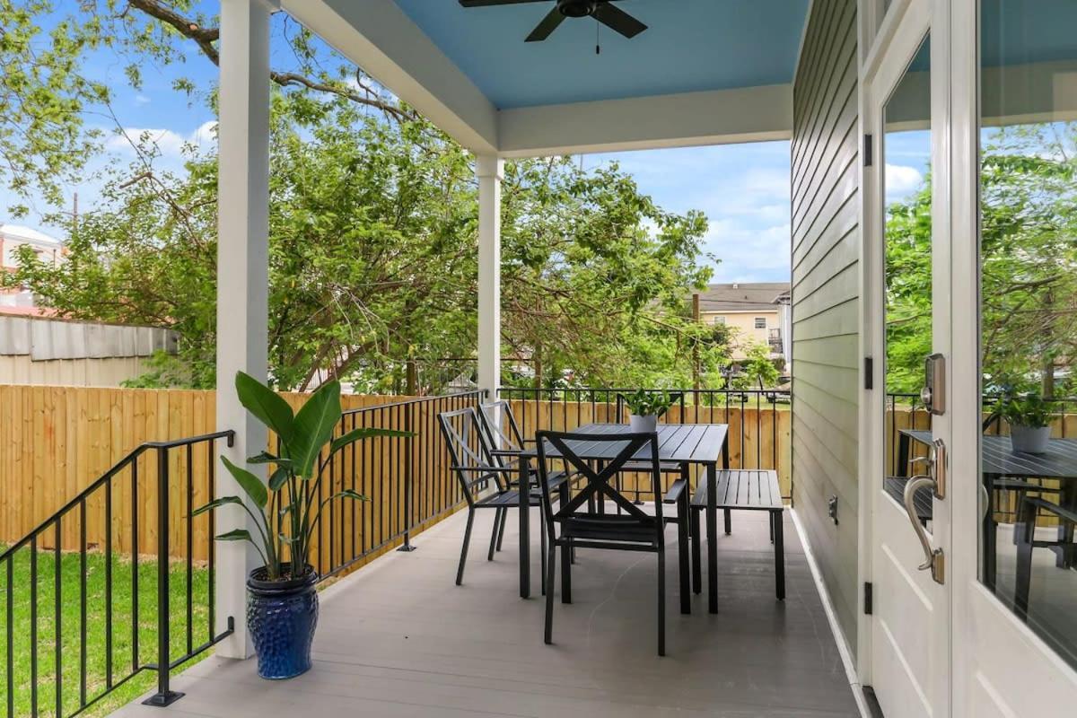 Luxury New 3bd With Parking And Private Yard Holiday home New Orleans